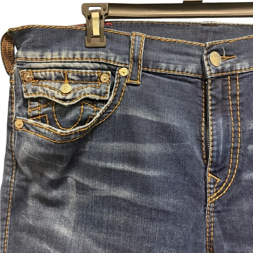 True Religion 44 look any